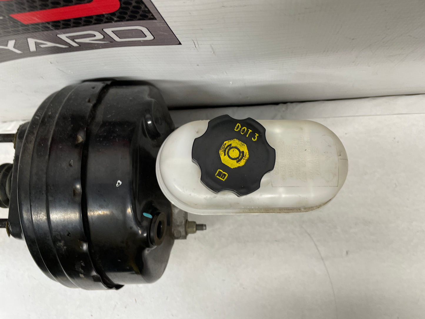 2011 Chevy C6 Corvette Grand Sport Power Brake Booster Master Cylinder Reservoir OEM