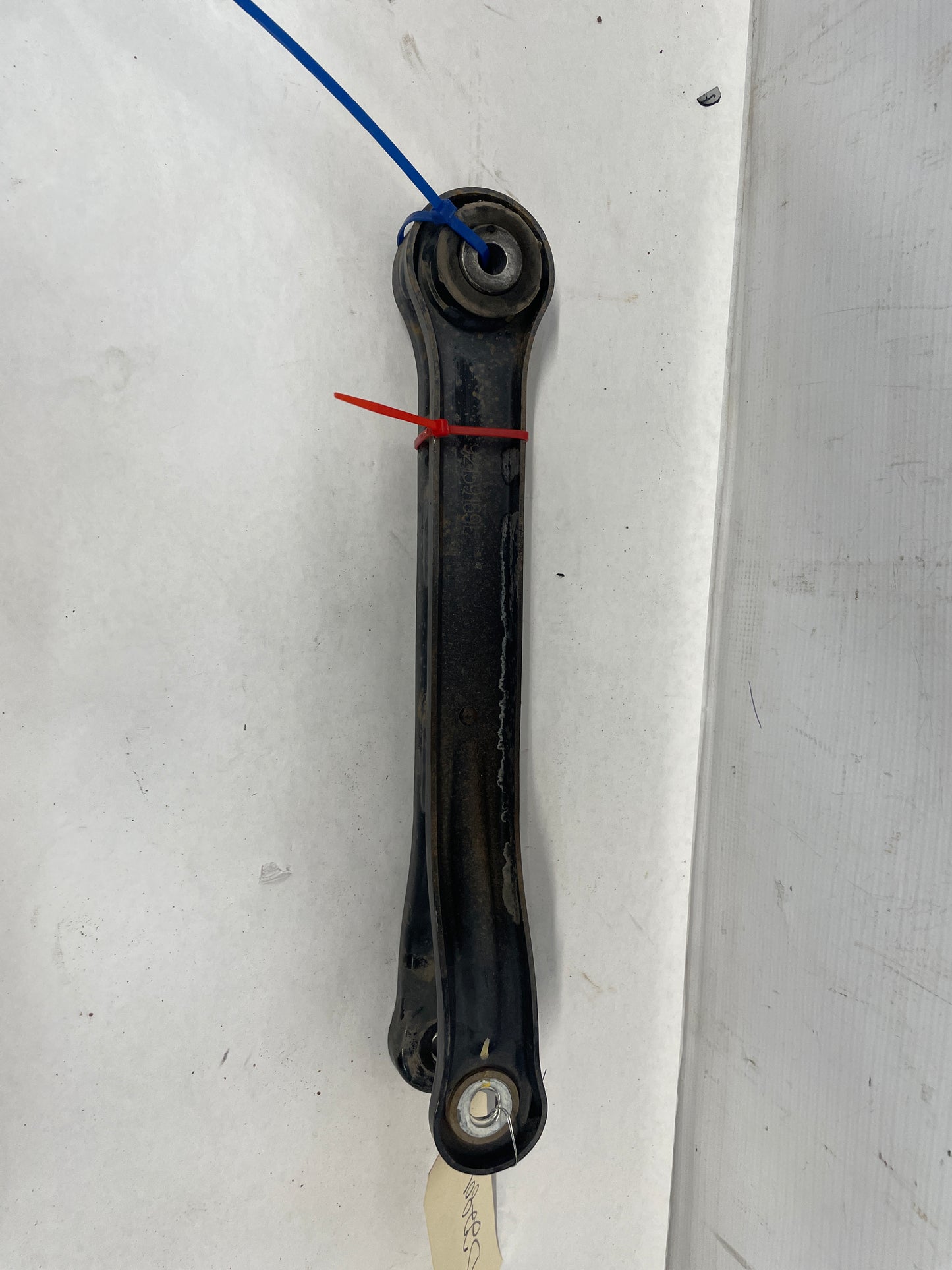 2009 Pontiac G8 GT RH Passenger Rear Suspension Trailing Control Arm OEM