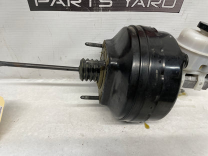 2011 Chevy C6 Corvette Grand Sport Power Brake Booster Master Cylinder Reservoir OEM