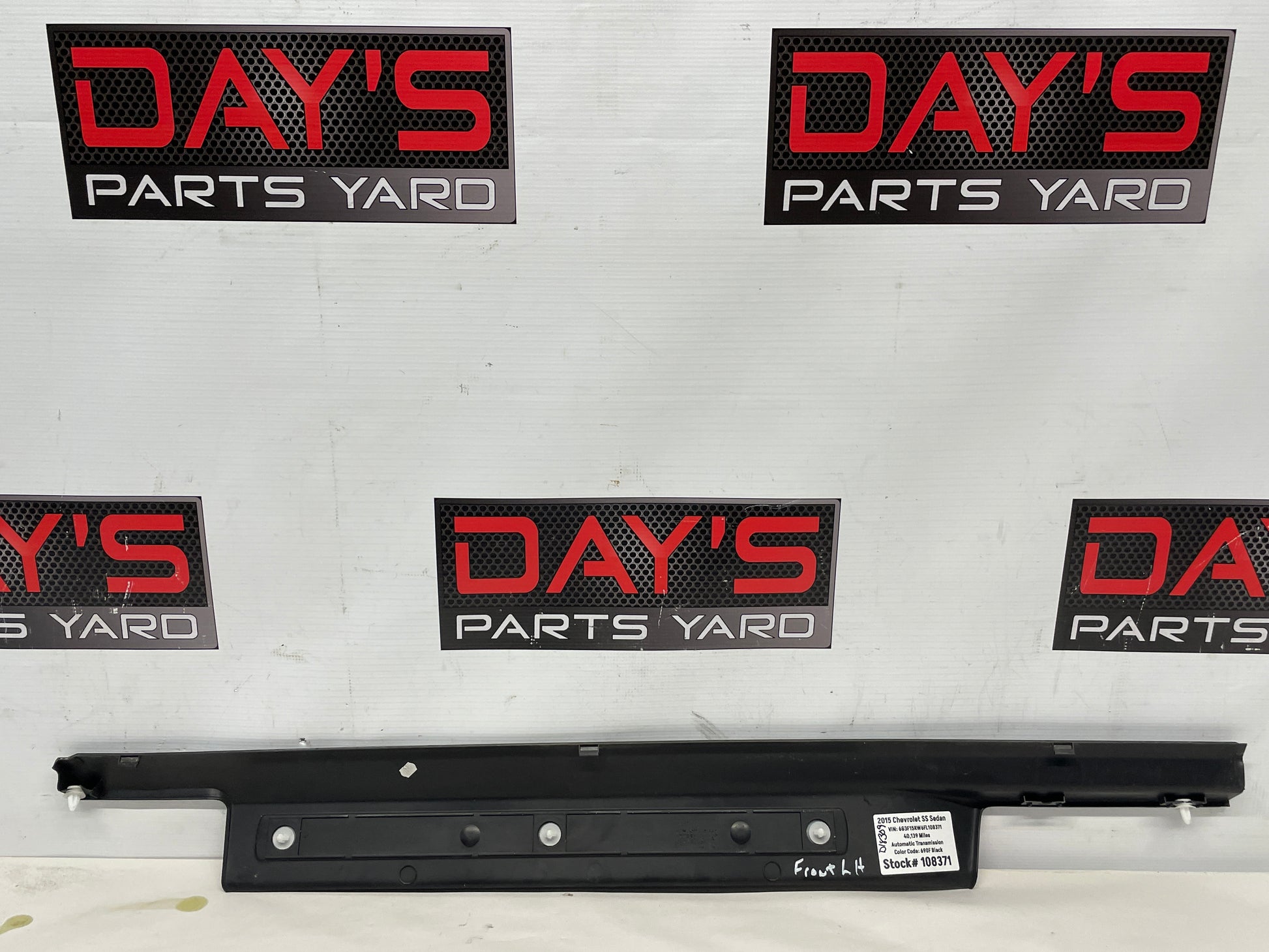2015 Chevy SS Sedan LH Driver Front Scuff Sill Plate Panel OEM - Day's Parts Yard
