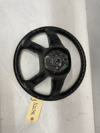 2004 GMC Sierra K1500 Steering Wheel w/ Buttons Controls OEM - Day's Parts Yard