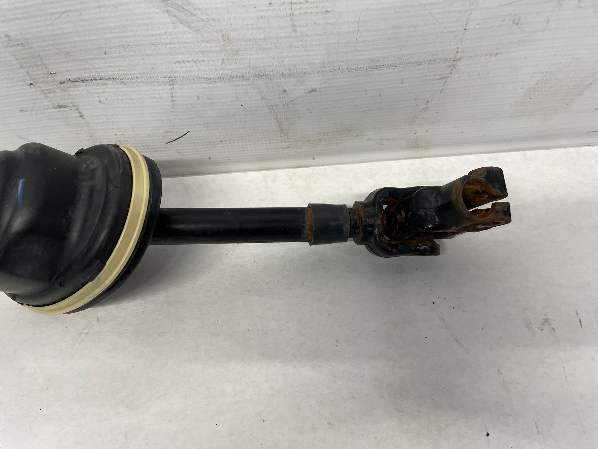 2014 Chevy SS Sedan Steering Column Prop Shaft OEM - Day's Parts Yard