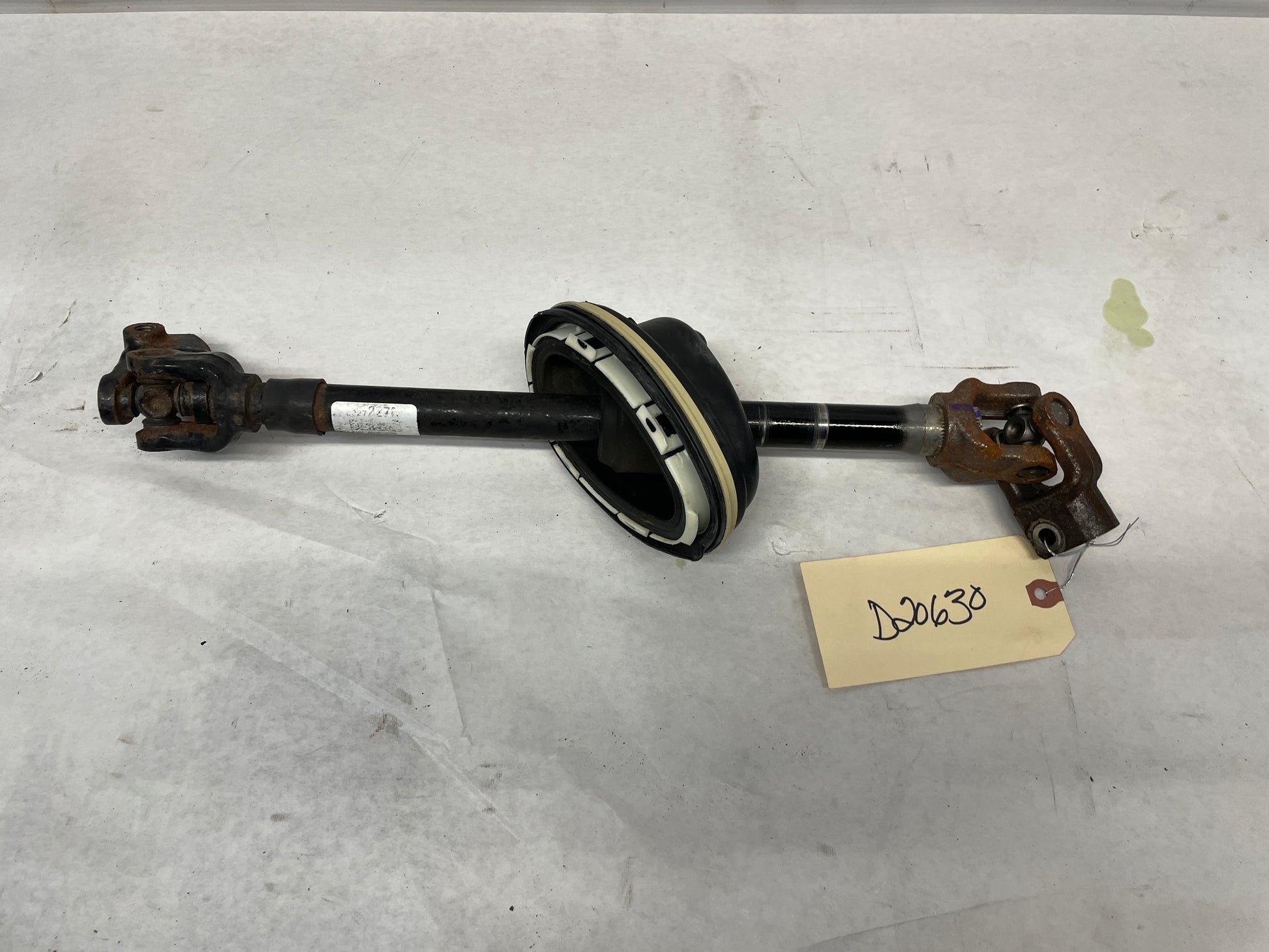 2014 Chevy SS Sedan Steering Column Prop Shaft OEM - Day's Parts Yard