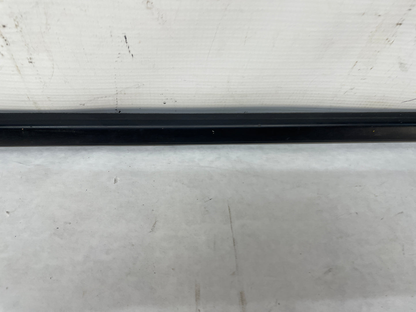 2009 Pontiac G8 GT LH Driver Front Window Door Belt Reveal Molding Trim Black OEM - Day's Parts Yard