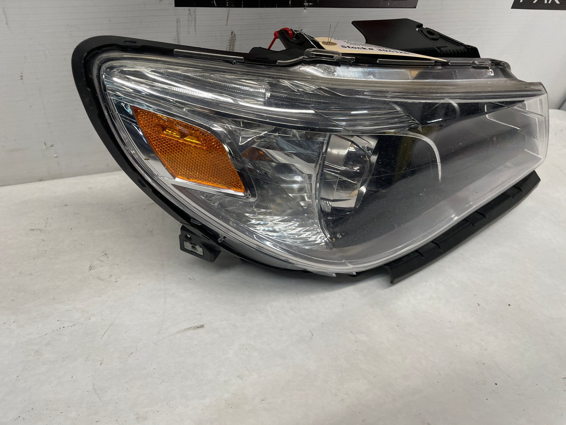 2014 Chevy SS Sedan RH Passenger Head Light Lamp Headlight OEM - Day's Parts Yard