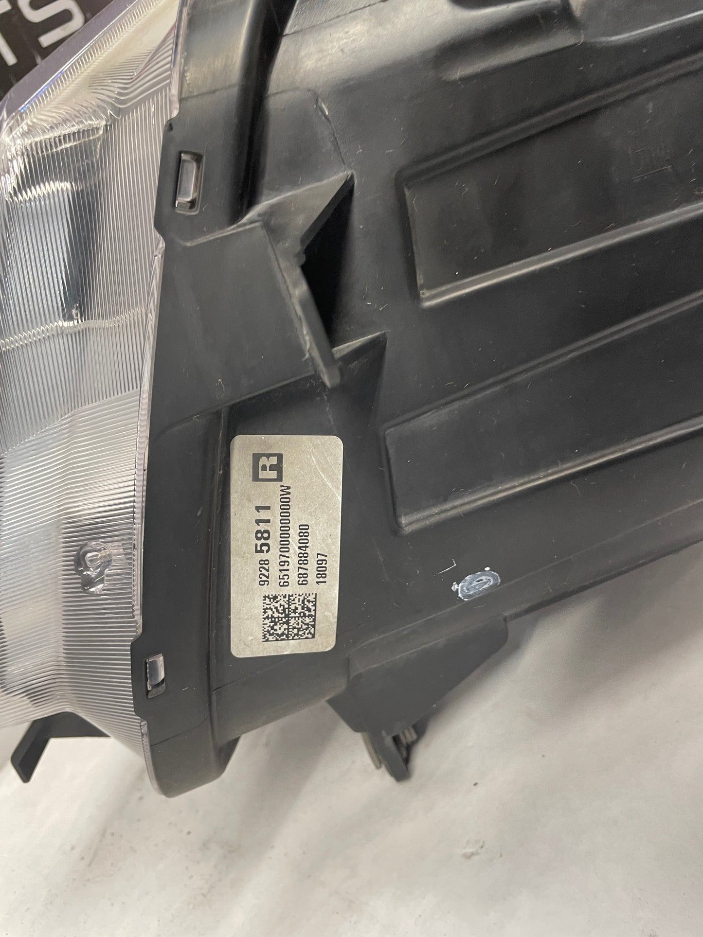 2014 Chevy SS Sedan RH Passenger Head Light Lamp Headlight OEM - Day's Parts Yard