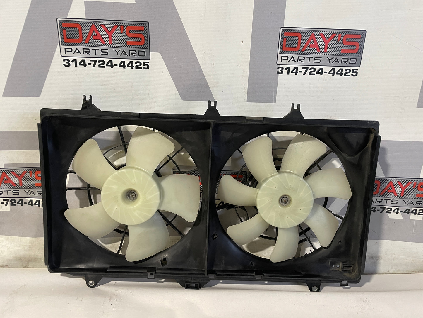 2014 Chevy SS Sedan Radiator Dual Electric Coolant Cooling Fans OEM