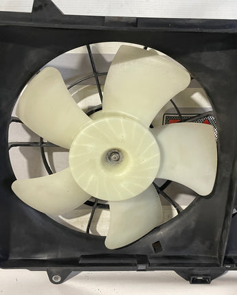 2014 Chevy SS Sedan Radiator Dual Electric Coolant Cooling Fans OEM