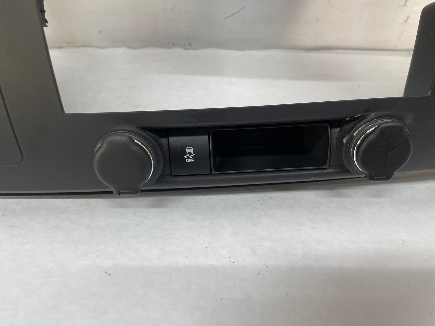 2012 Chevy Silverado K1500 LT Front Dash Center Radio Bezel w/ Switches - Day's Parts Yard