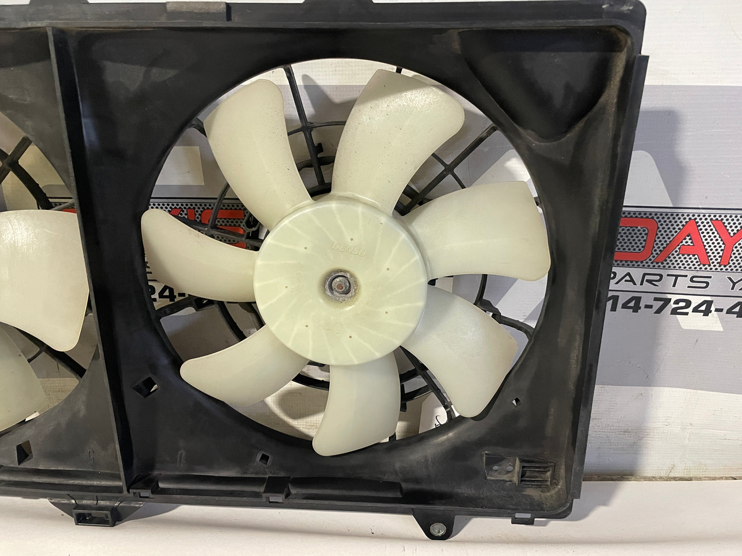 2014 Chevy SS Sedan Radiator Dual Electric Coolant Cooling Fans OEM