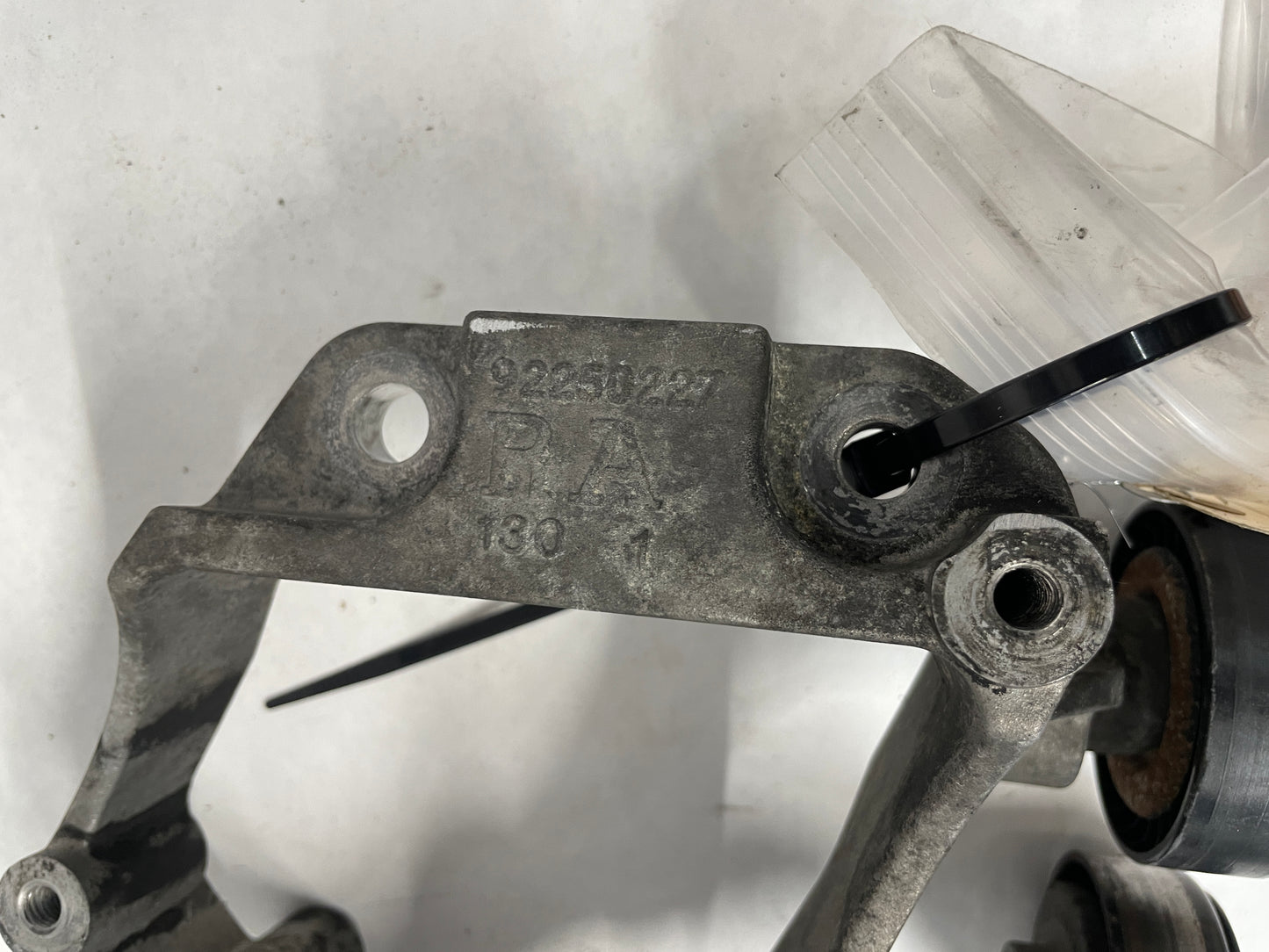 2014 Chevy SS Sedan AC A/C Air Conditioner Compressor Bracket w/ Hardware OEM - Day's Parts Yard