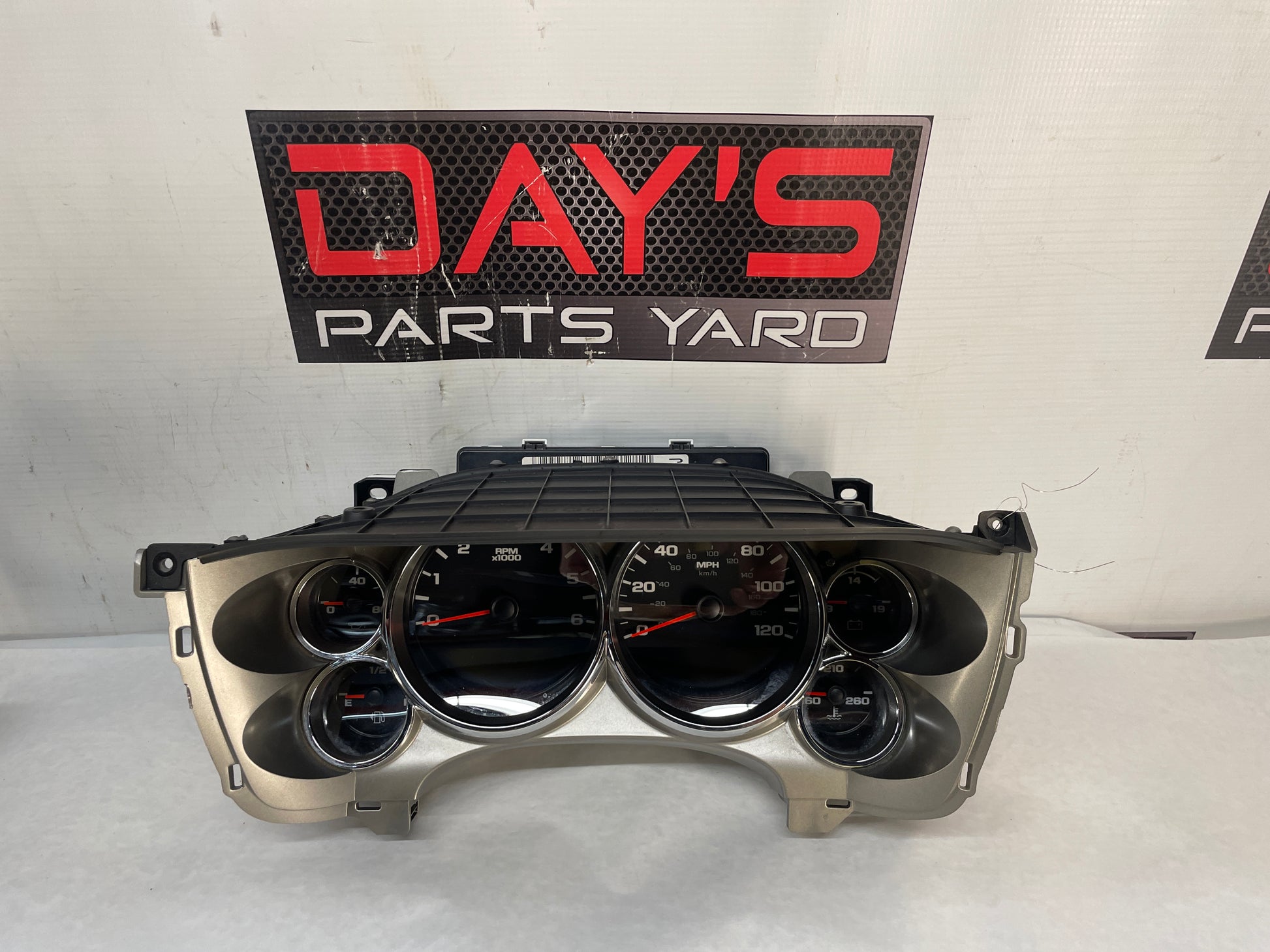 2012 Chevy Silverado K1500 LT Speedometer Gauge Cluster Instrument Panel OEM - Day's Parts Yard