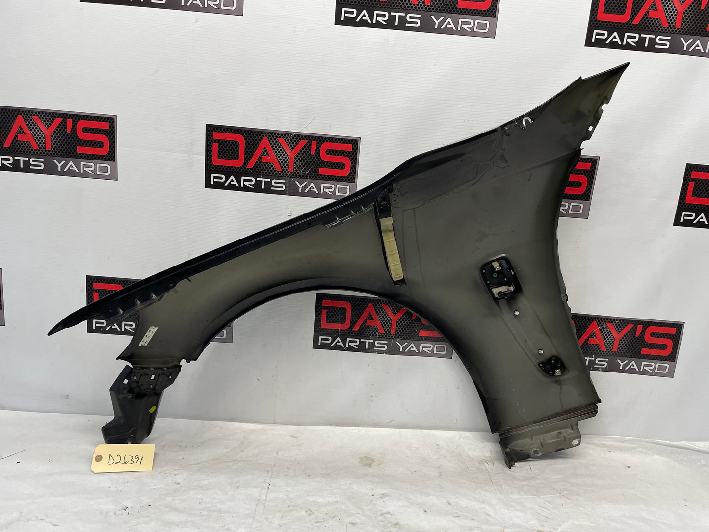 2014 Chevy SS Sedan RH Passenger Fender w/ Marker Light Fender Guide Bracket OEM - Day's Parts Yard
