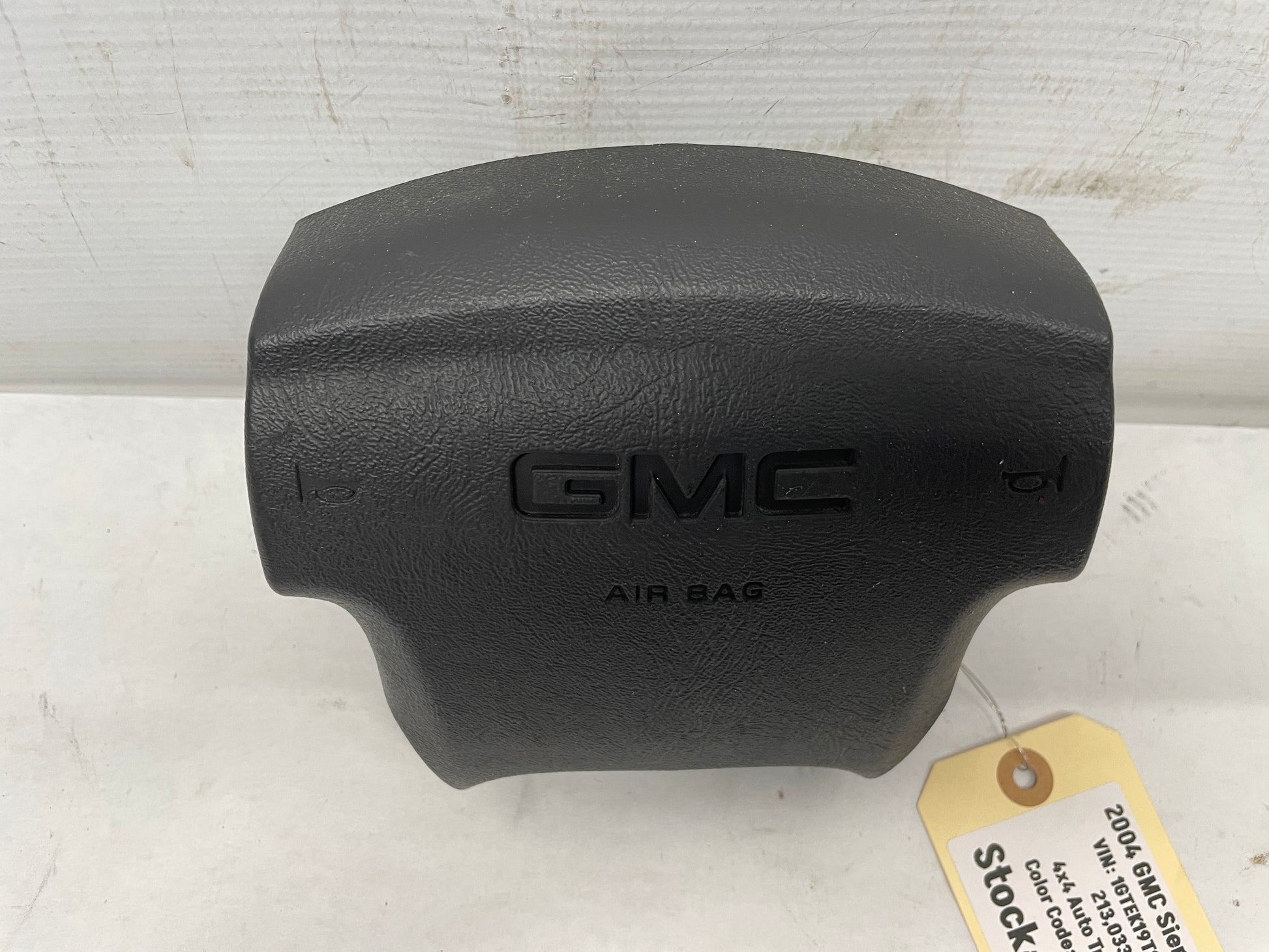 2004 GMC Sierra K1500 Steering Wheel Airbag Air Bag OEM - Day's Parts Yard