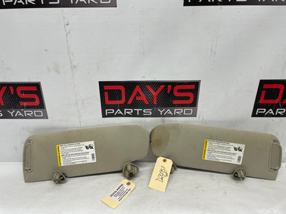 2004 GMC Sierra K1500 RH & LH Sunvisor Sun Visor Shade w/ Clips OEM - Day's Parts Yard