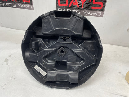 2014 Chevy SS Sedan Spare Wheel Tire Jack Package Tool Kit OEM - Day's Parts Yard