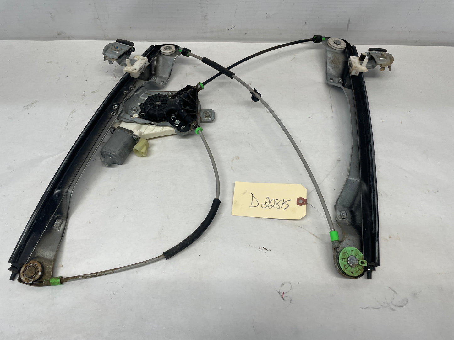 2009 Pontiac G8 GT LH Driver Front Door Window Regulator Motor OEM