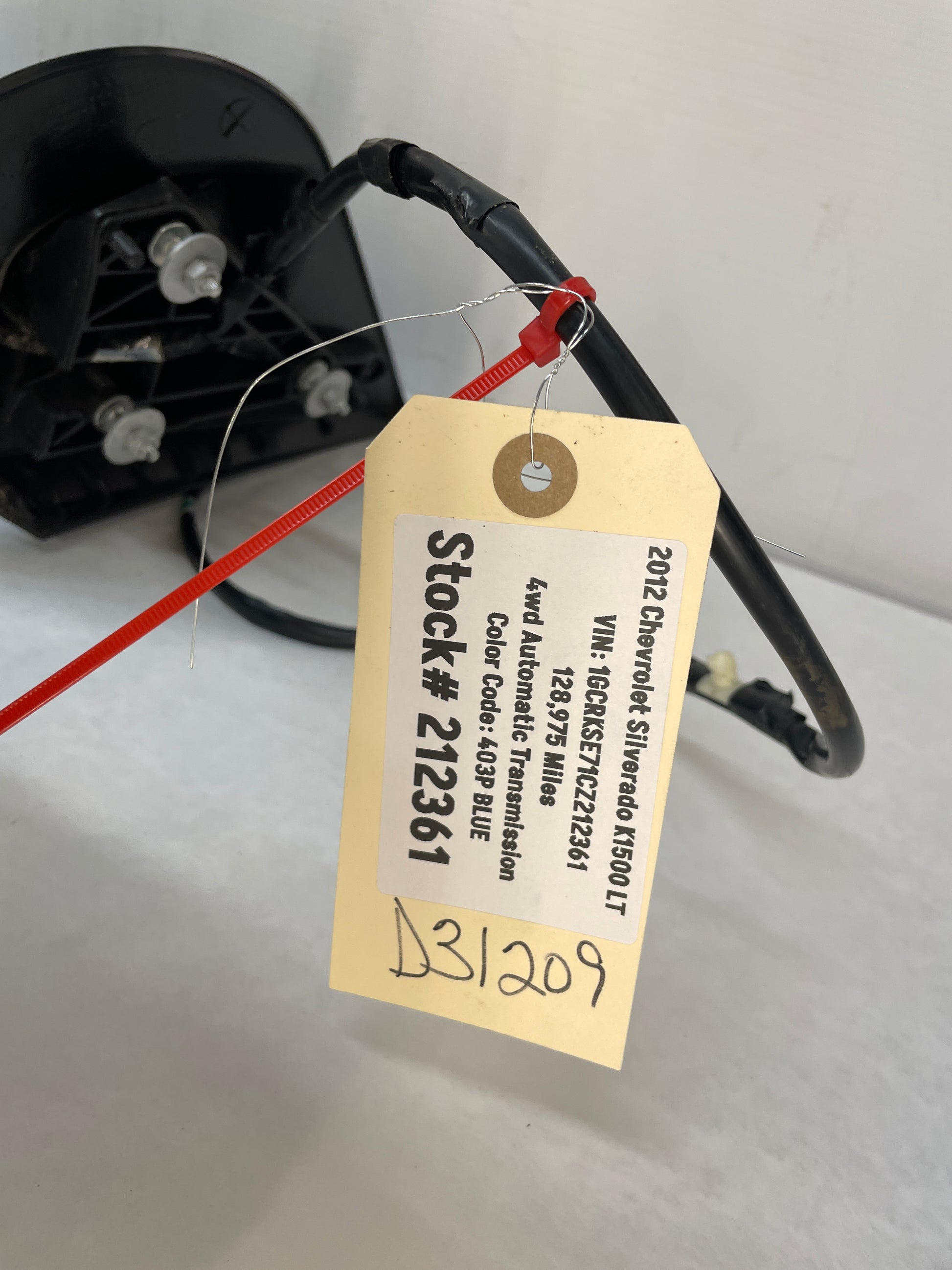 2012 Chevy Silverado K1500 LT RH Passenger Exterior Outside Mirror OEM - Day's Parts Yard
