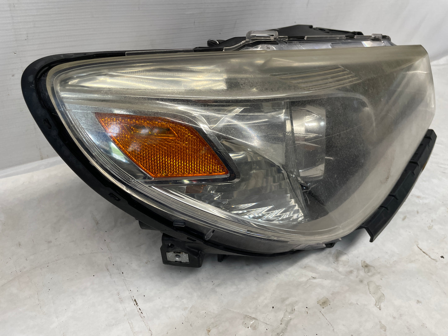 2014 Chevy SS Sedan RH Passenger Head Light Lamp Headlight OEM - Day's Parts Yard