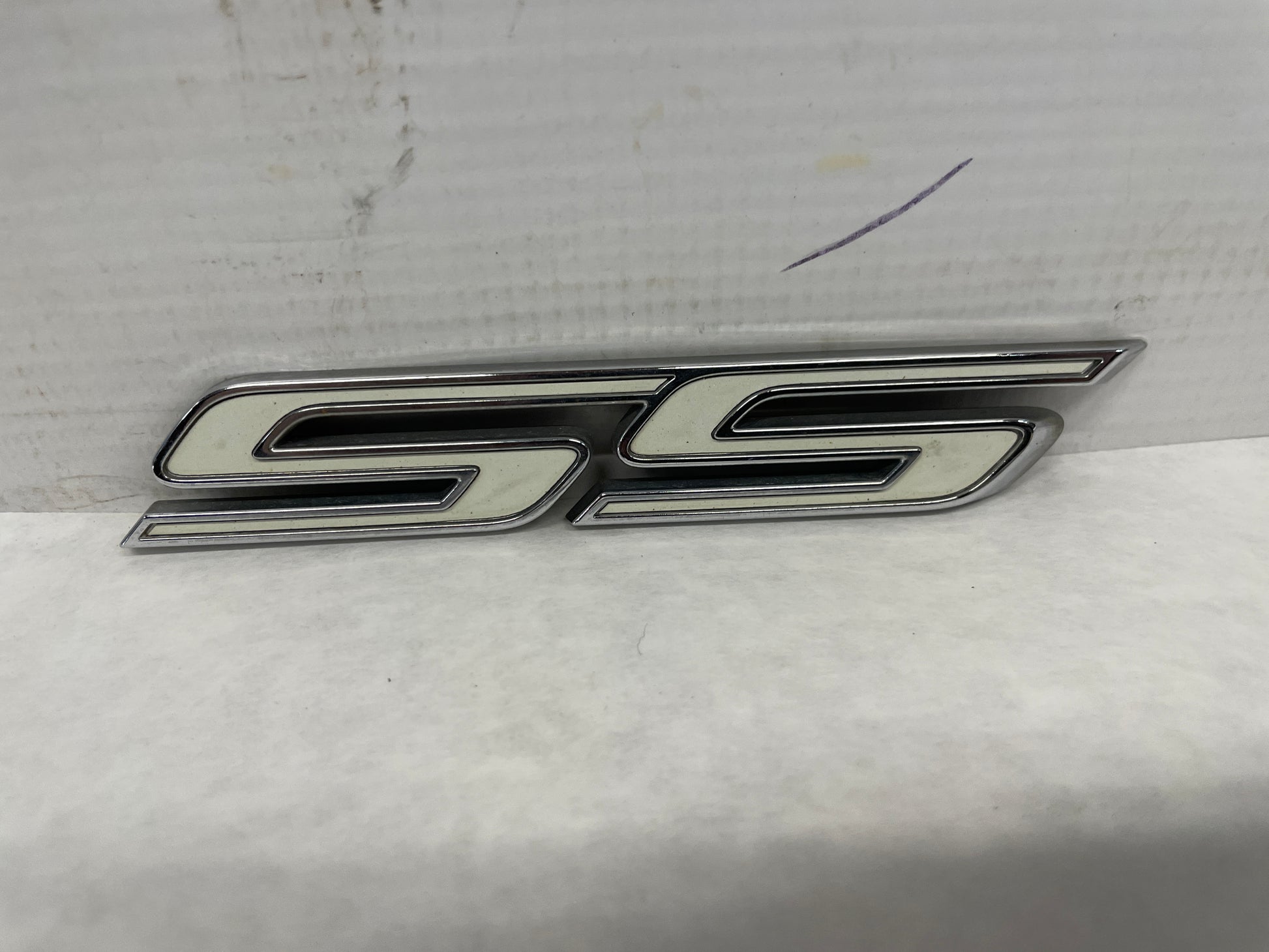 2014 Chevy SS Sedan Trunk SS Emblem OEM - Day's Parts Yard