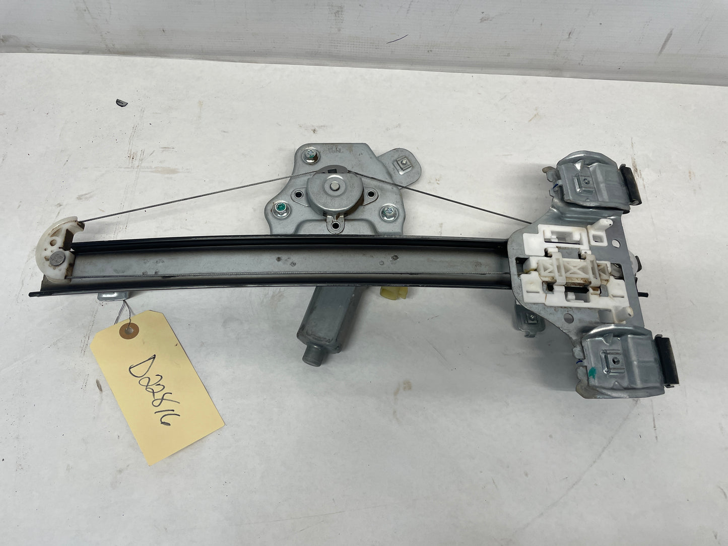 2009 Pontiac G8 GT LH Driver Rear Door Window Regulator Motor OEM