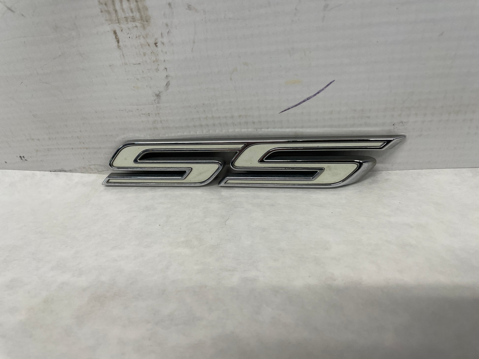 2014 Chevy SS Sedan Trunk SS Emblem OEM - Day's Parts Yard