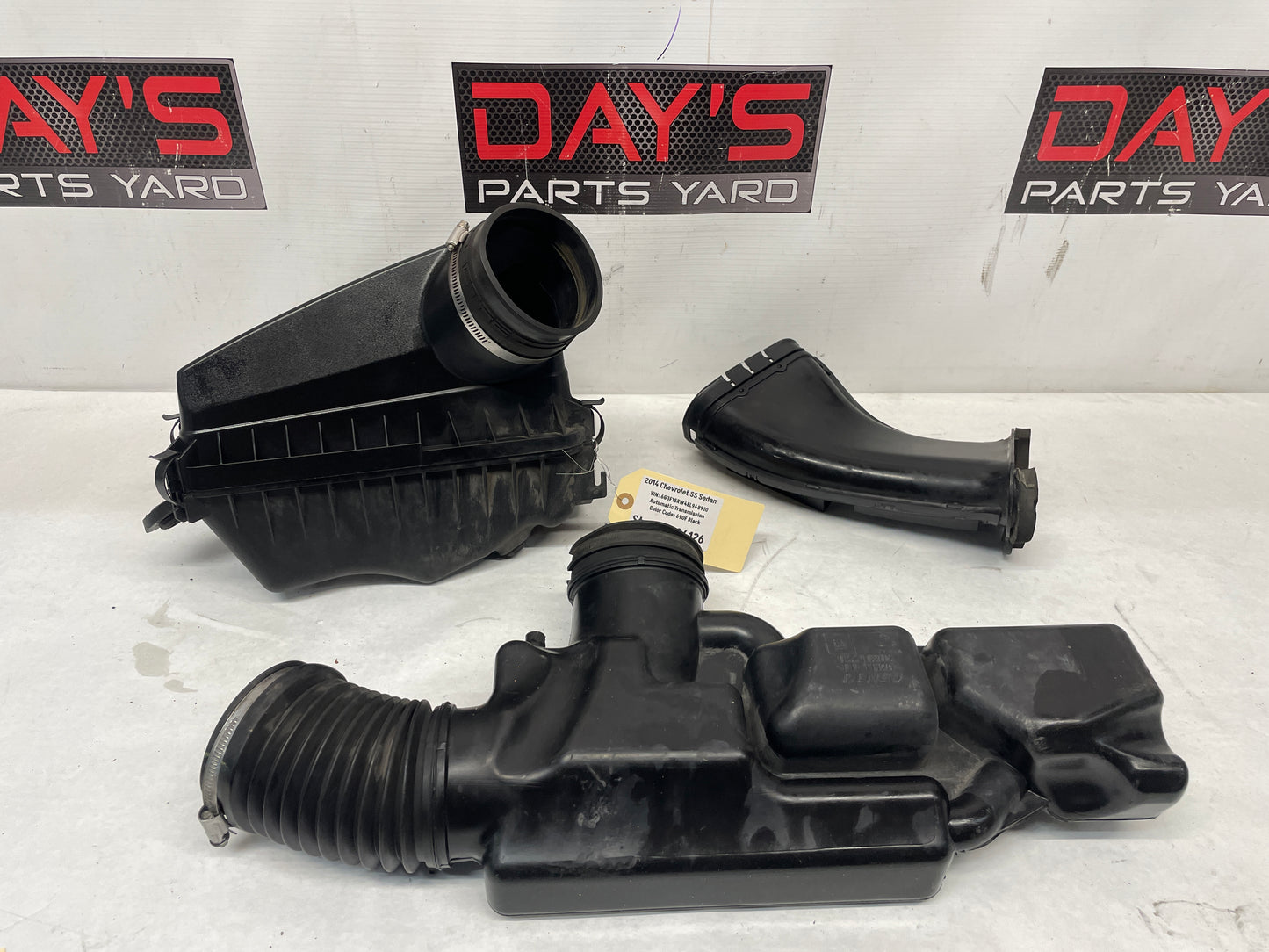 2014 Chevy SS Sedan Factory Air Intake Box Assembly OEM - Day's Parts Yard
