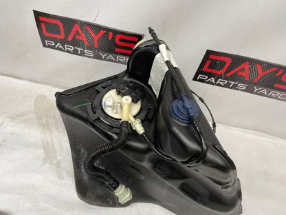 2011 Chevy C6 Corvette Grand Sport RH & LH Fuel Gas Tank w/ Pumps & Crossover Tube OEM