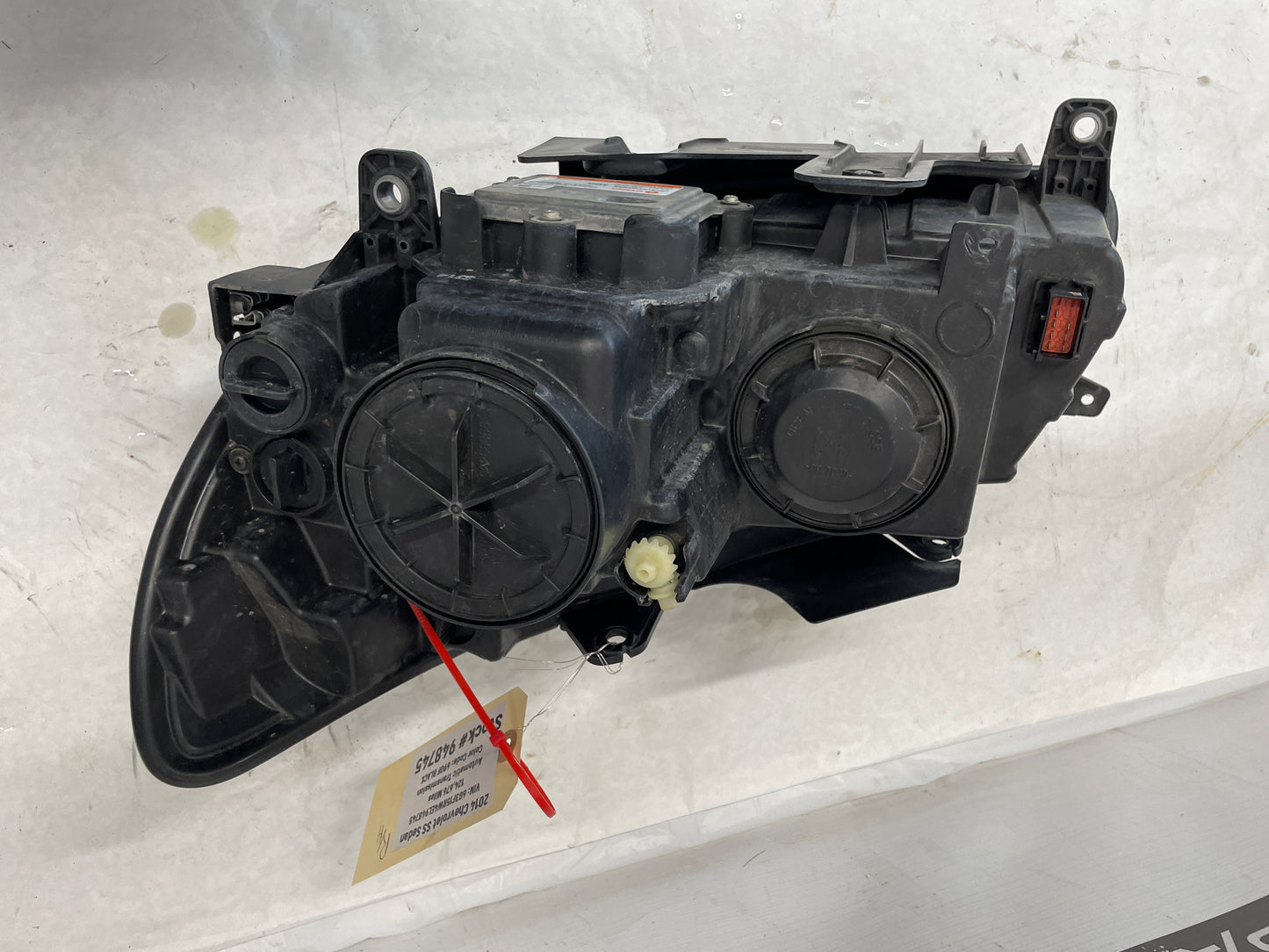 2014 Chevy SS Sedan RH Passenger Head Light Lamp Headlight OEM - Day's Parts Yard