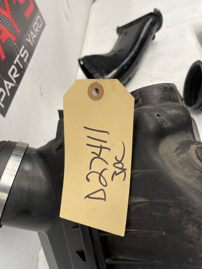 2014 Chevy SS Sedan Factory Air Intake Box Assembly OEM - Day's Parts Yard