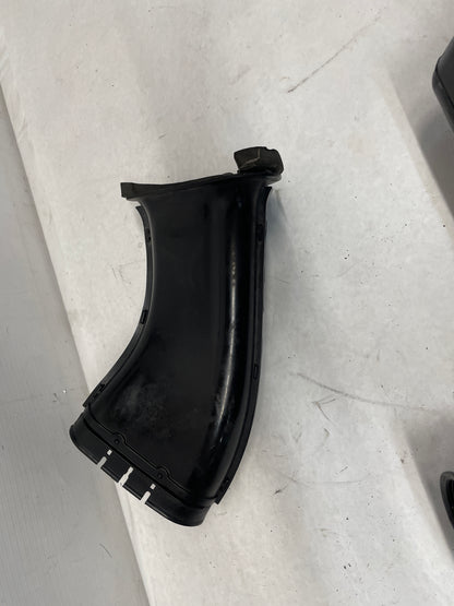 2014 Chevy SS Sedan Factory Air Intake Box Assembly OEM - Day's Parts Yard