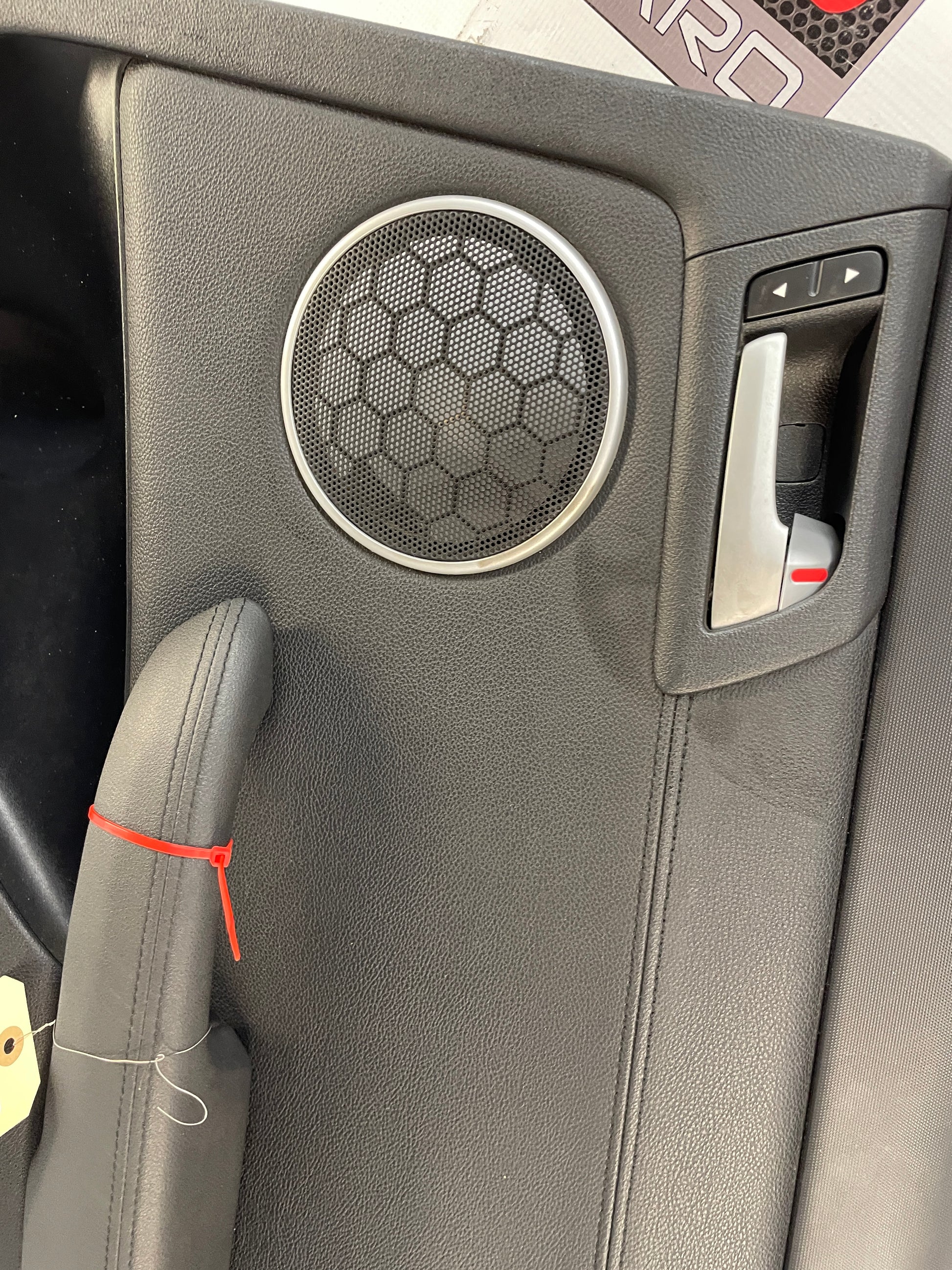 2009 Pontiac G8 GT RH Passenger  Rear Interior Door Panel Trim OEM - Day's Parts Yard