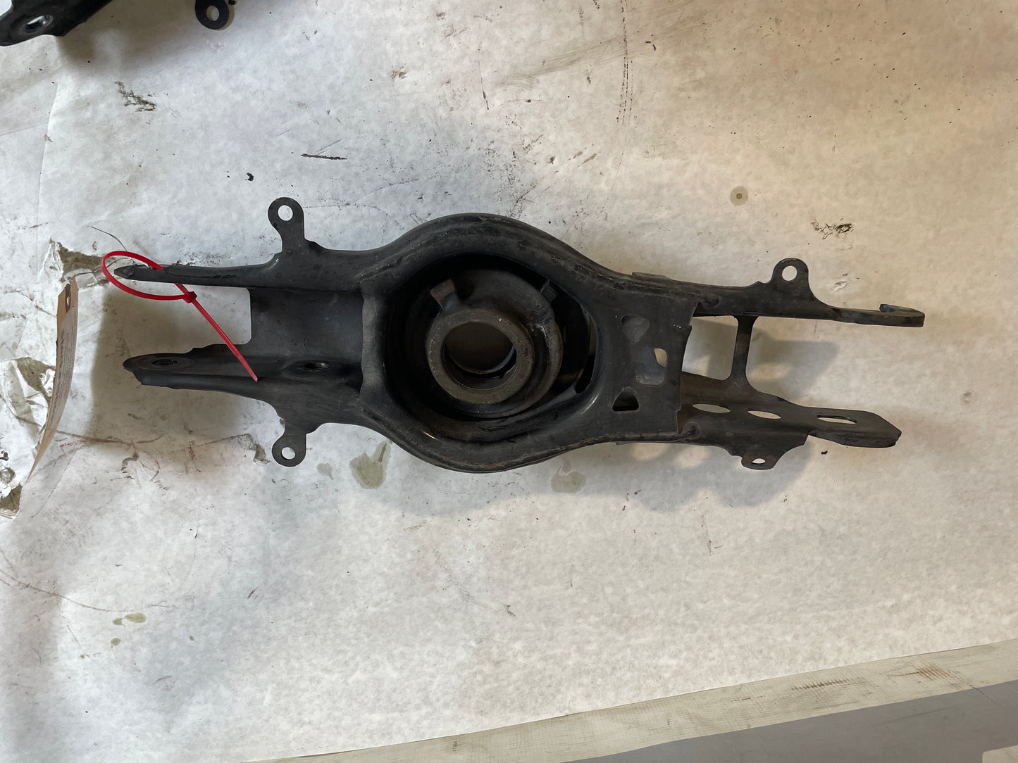 2016 Chevy Camaro SS Rear RH Passenger Lower Control Arm Spring Perch OEM - Day's Parts Yard