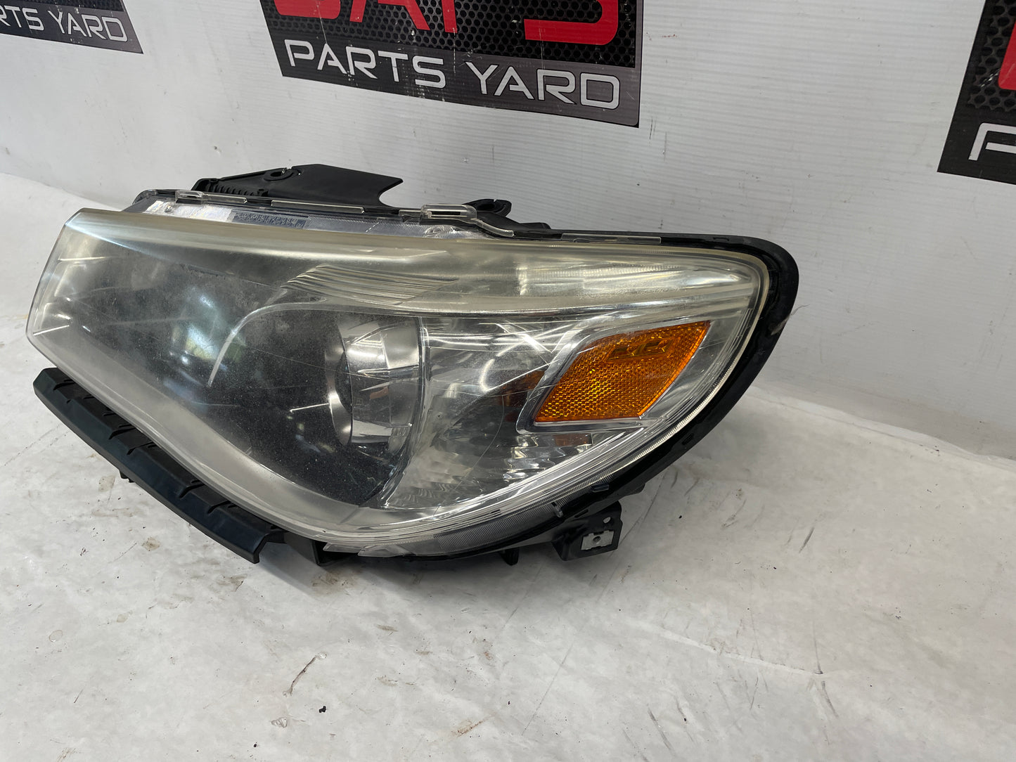 2014 Chevy SS Sedan LH Driver Head Light Lamp Headlight OEM - Day's Parts Yard