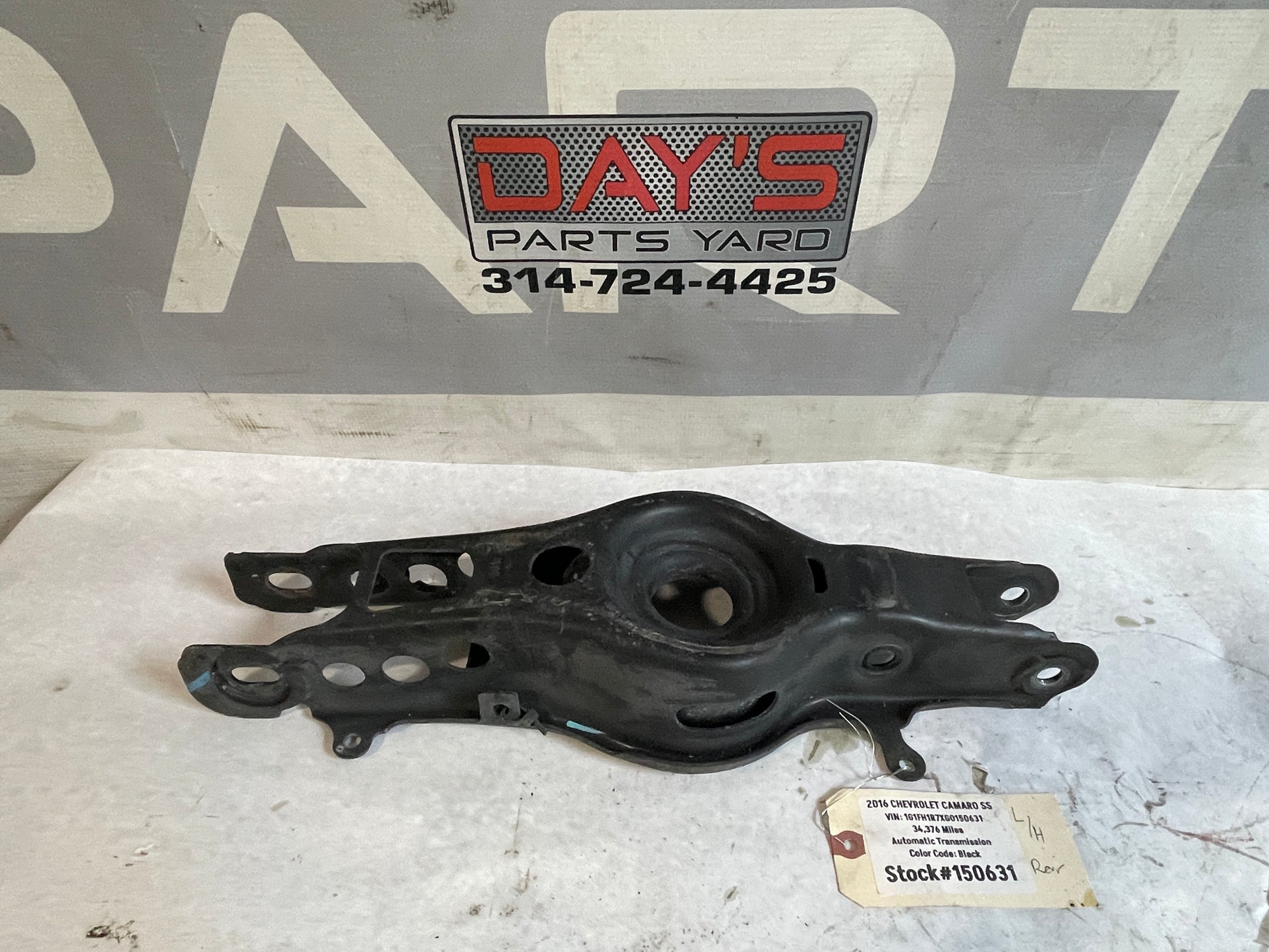 2016 Chevy Camaro SS Rear LH Driver Lower Control Arm Spring Perch OEM - Day's Parts Yard