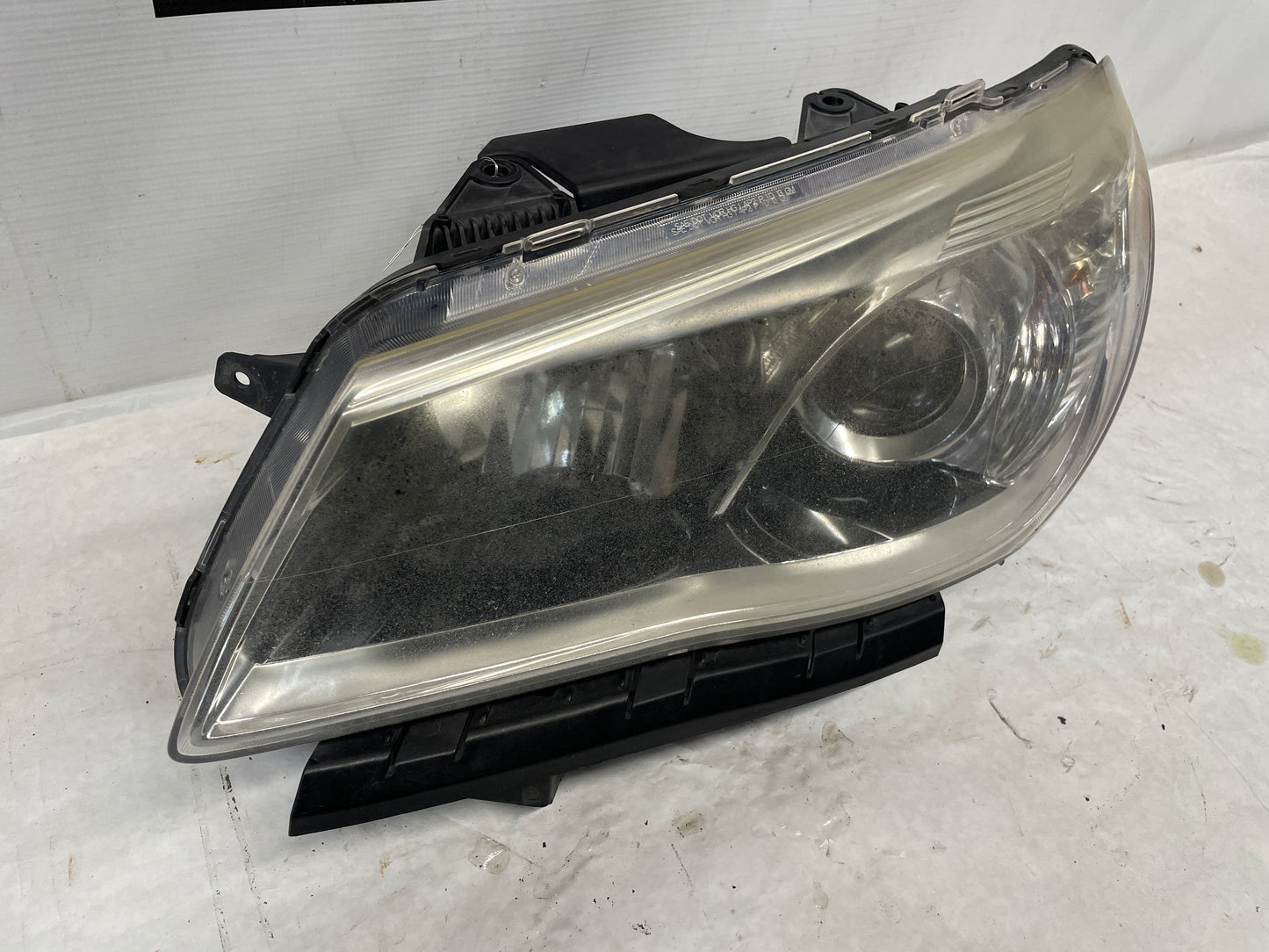 2014 Chevy SS Sedan LH Driver Head Light Lamp Headlight OEM - Day's Parts Yard