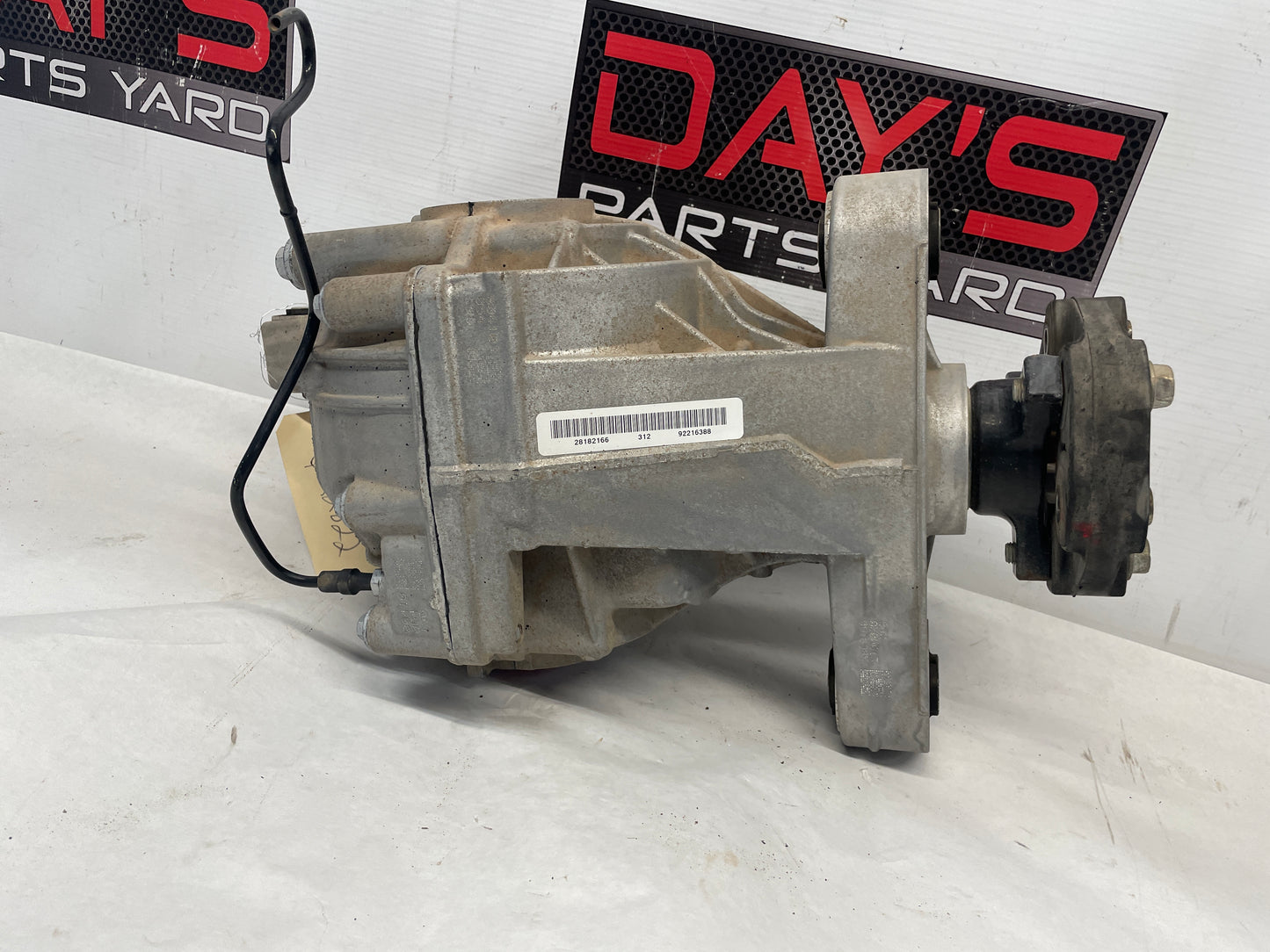 2009 Pontiac G8 GT Rear End Carrier Rearend 2.92 LSD Differential OEM