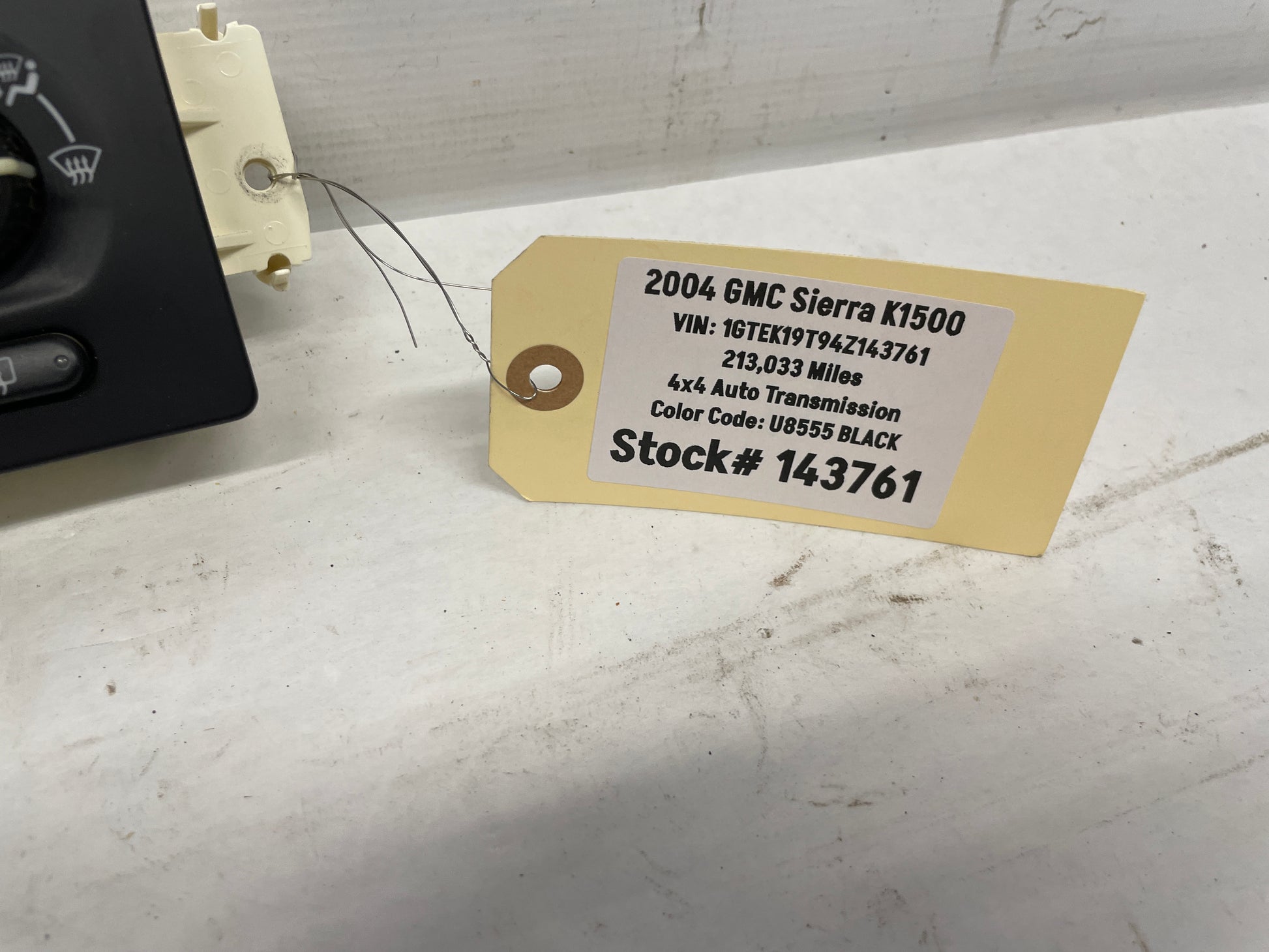 2004 GMC Sierra K1500 HVAC Climate Control Dash Unit OEM - Day's Parts Yard