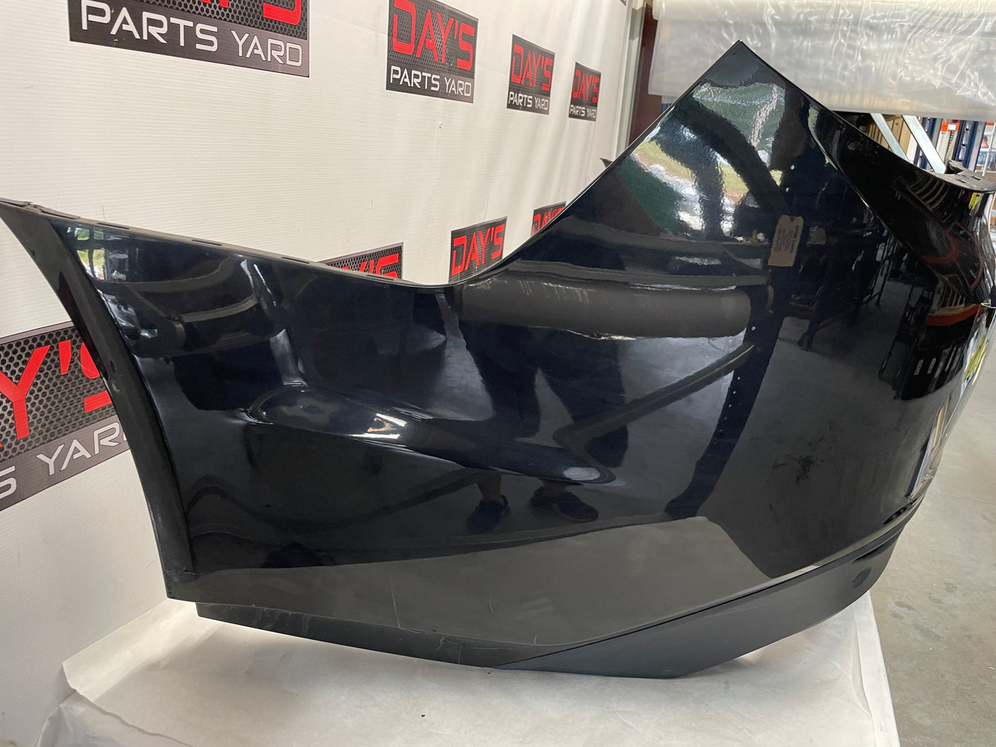 2014 Chevy SS Sedan Rear Bumper Cover Assembly Black OEM - Day's Parts Yard