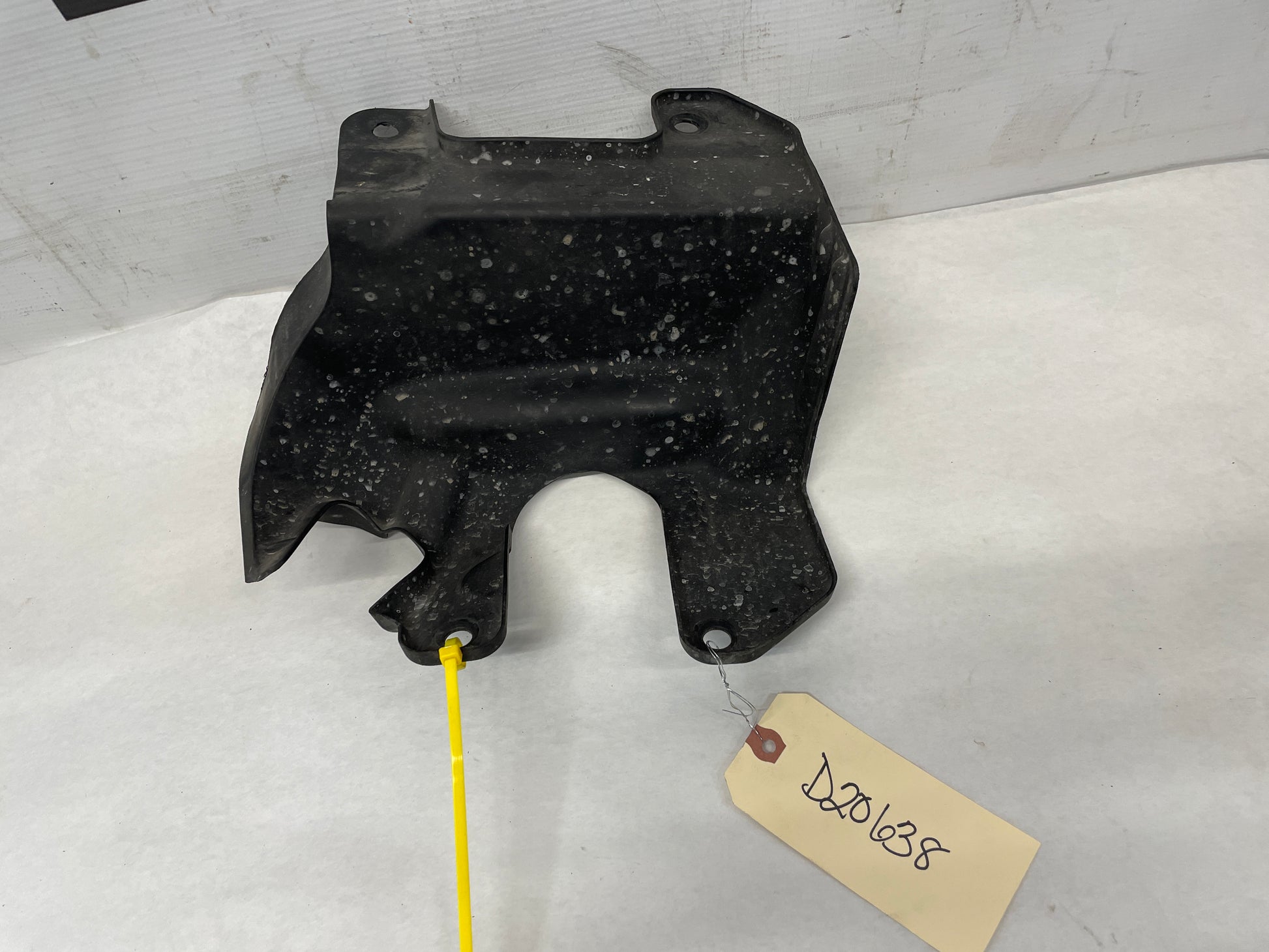2014 Chevy SS Sedan LH Driver Splash Shield OEM - Day's Parts Yard