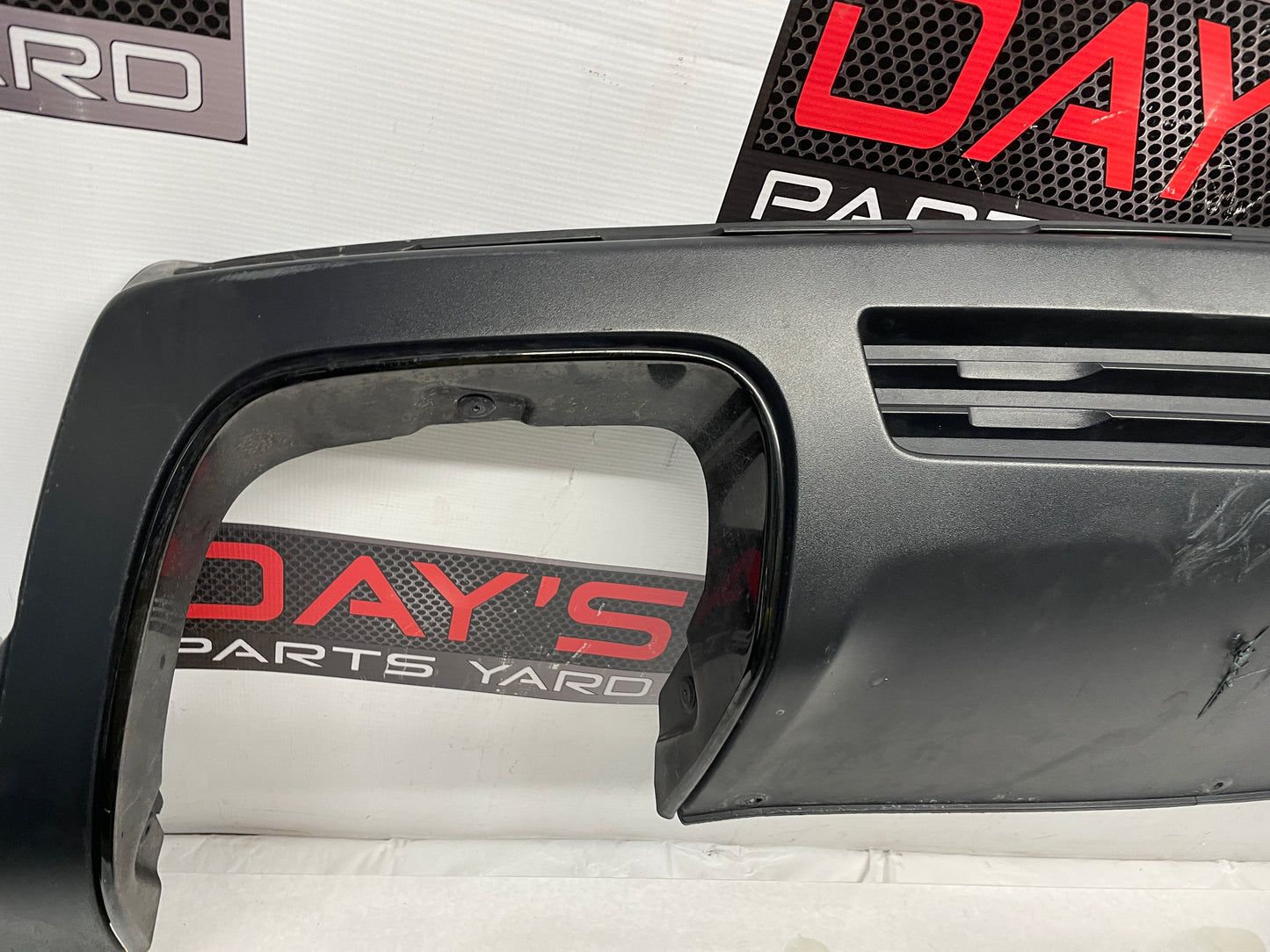 2013 Chevy Camaro ZL1 Rear Bumper Lower Valance Diffuser Cover OEM Damage