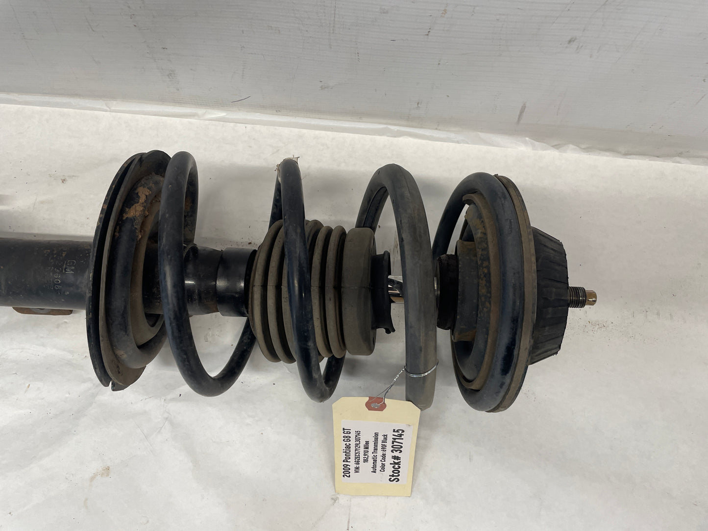 2009 Pontiac G8 GT RH Passenger Front Strut Assembly OEM