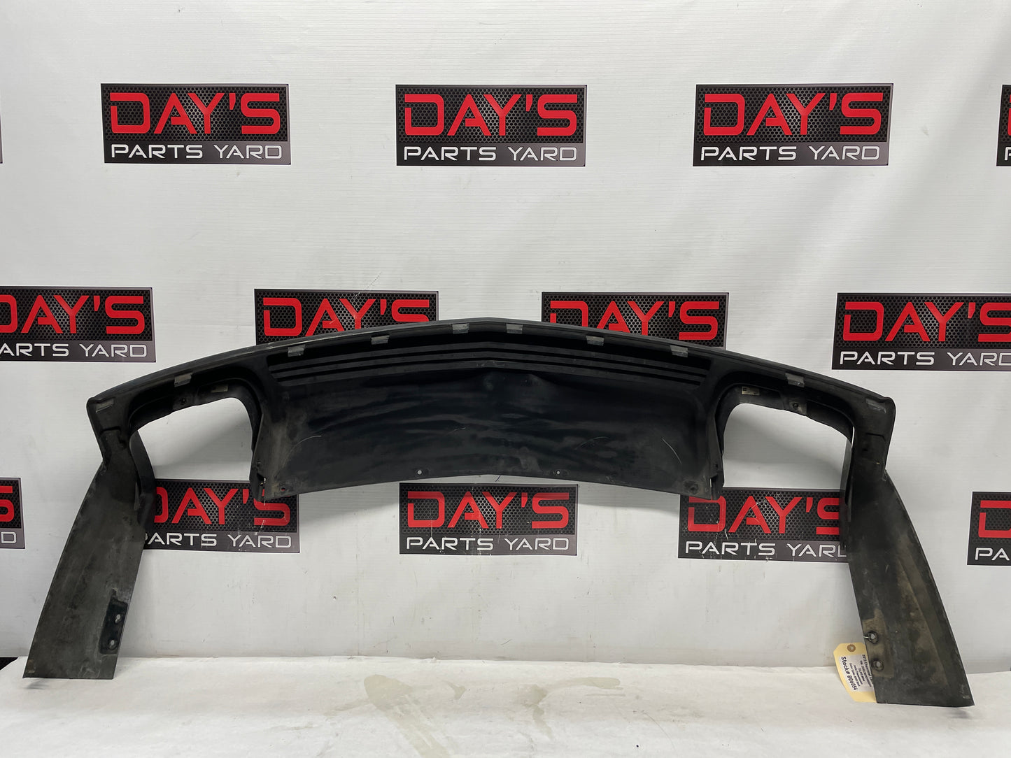 2013 Chevy Camaro ZL1 Rear Bumper Lower Valance Diffuser Cover OEM Damage