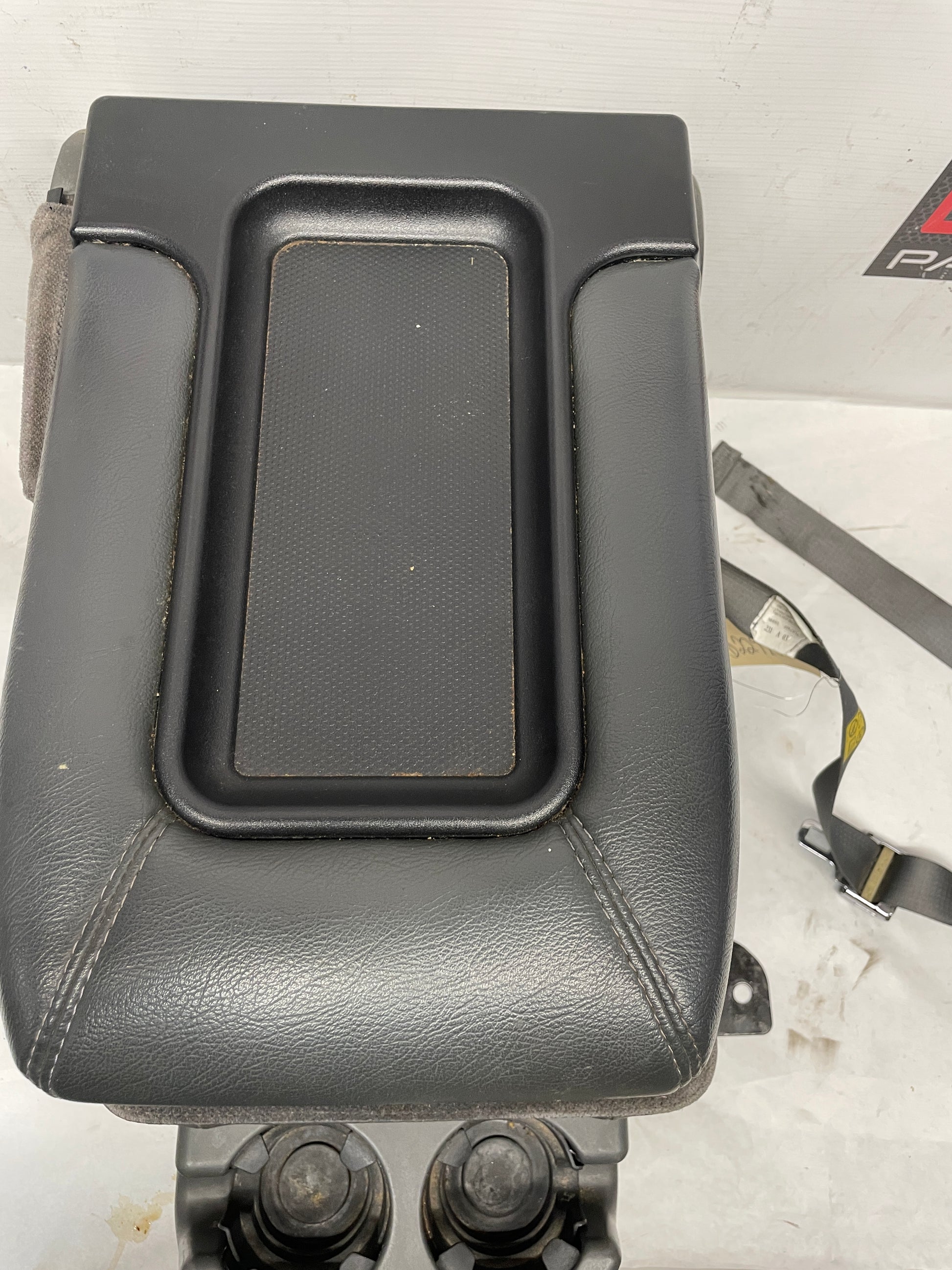 2004 GMC Sierra K1500 Front Center Console Arm Rest Jump Seat Grey Cloth OEM - Day's Parts Yard