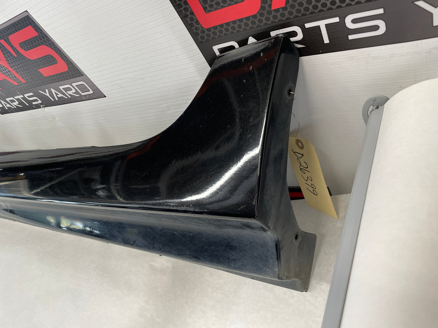 2014 Chevy SS Sedan LH Driver Rocker Molding Side Skirt Panel Black OEM - Day's Parts Yard