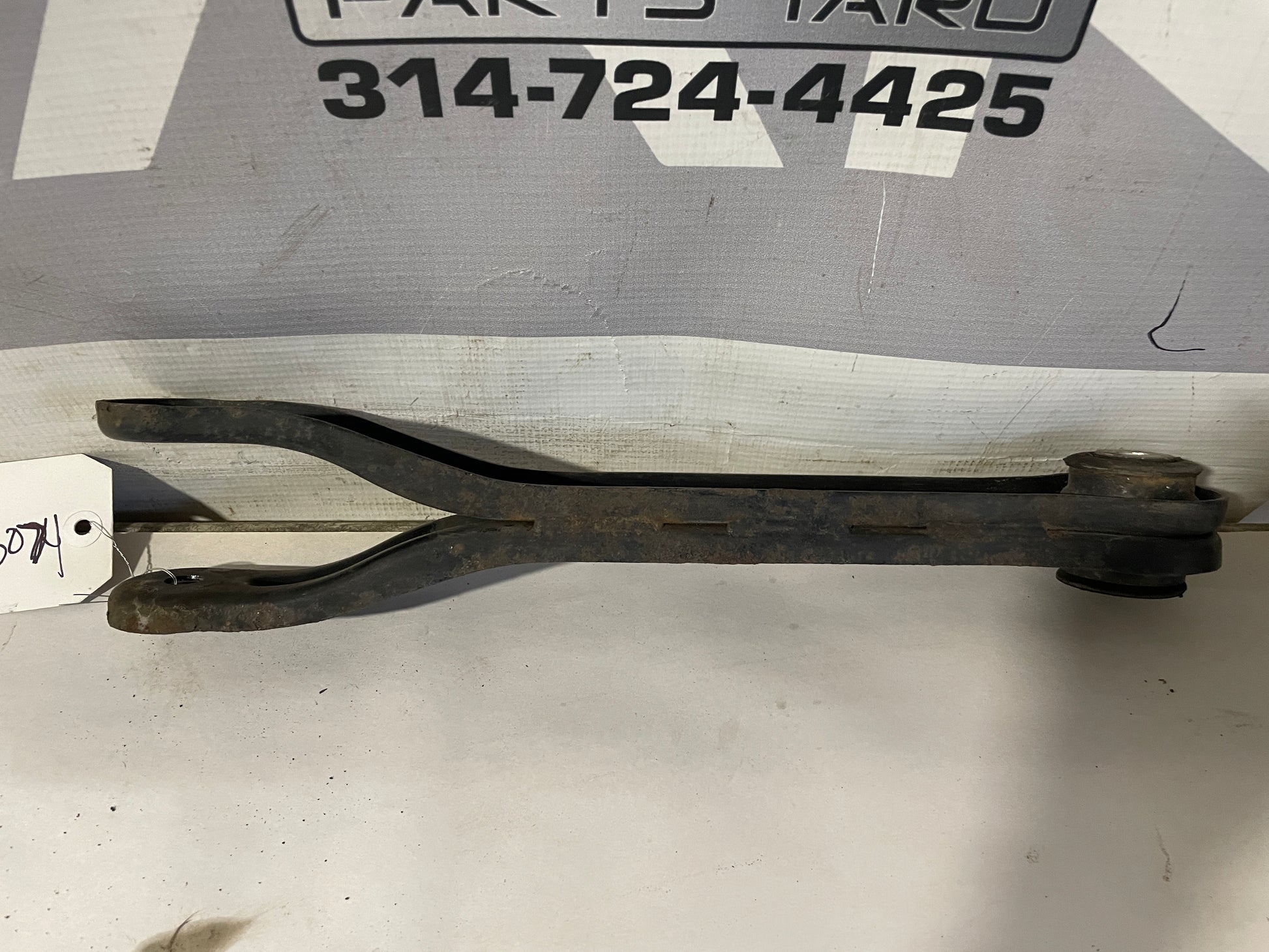 2014 Chevy SS Sedan LH Driver Rear Suspension Trailing Control Arm  OEM - Day's Parts Yard