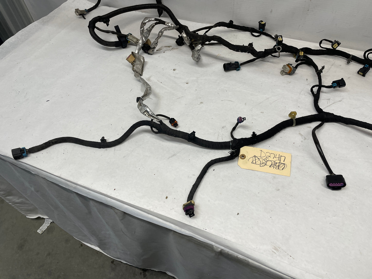 2014 Chevy SS Sedan Engine Motor Transmission Wire Wiring Harness OEM - Day's Parts Yard