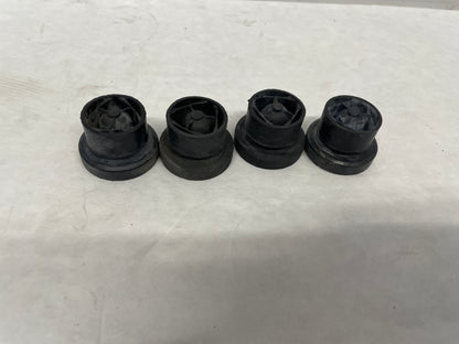 2006 Pontiac GTO Engine Motor Coil Cover Rubber Bushings OEM - Day's Parts Yard