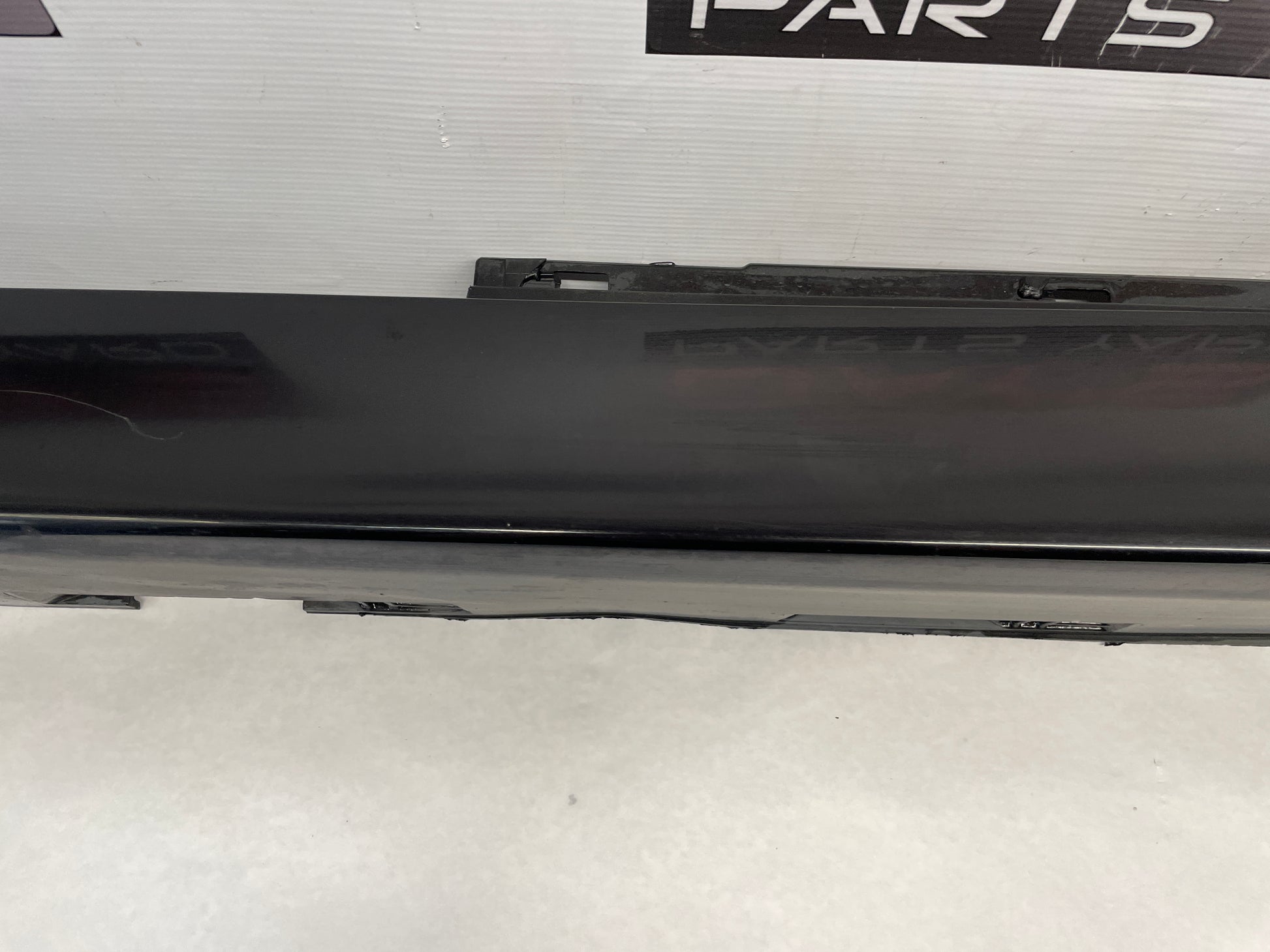 2014 Chevy SS Sedan LH Driver Rocker Molding Side Skirt Panel Black OEM - Day's Parts Yard