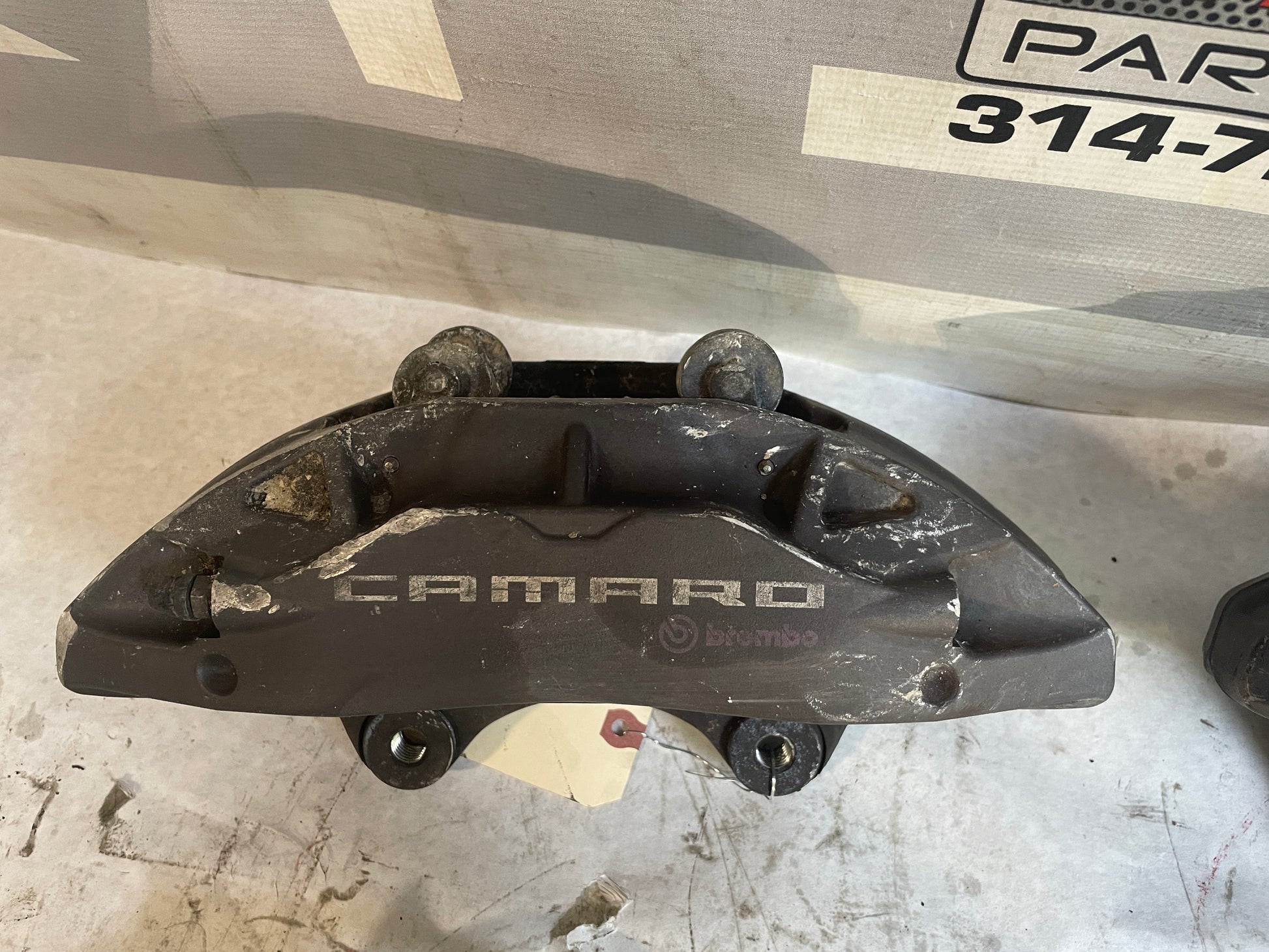 2016 Chevy Camaro SS Brembo Performance Calipers OEM - Day's Parts Yard